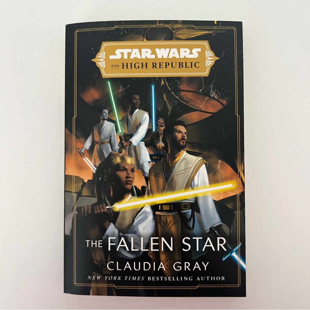 Star Wars: The Fallen Star (The High Republic) - Claudia Gray Paperback